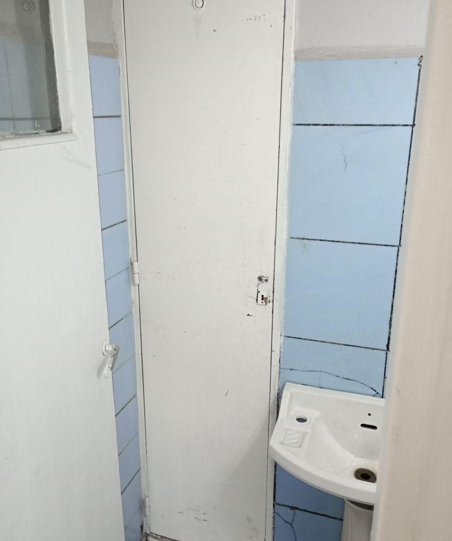 Foto de Local XXX l R E S E R V A D O EN 24 HORAS XXX de 18 m² en venta en Villa General Mitre, imagen 2