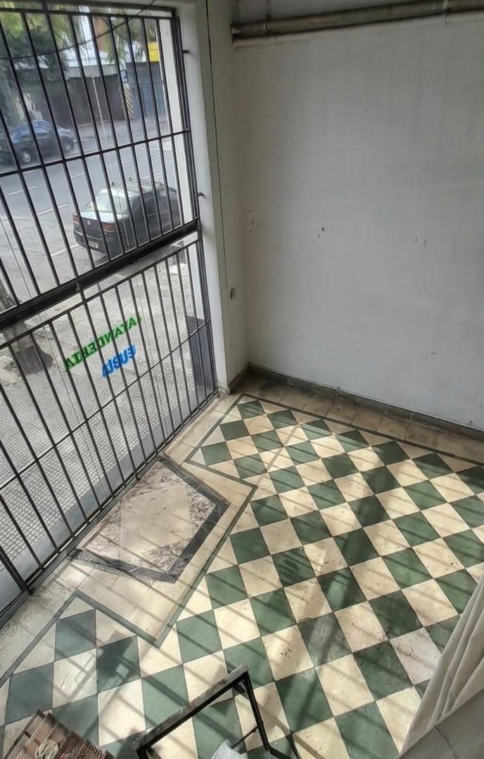 Foto de EXCEPCIONAL LOCAL COMERCIAL A LA CALLE – AV. SAN JUAN AL 2300, SAN, imagen 4