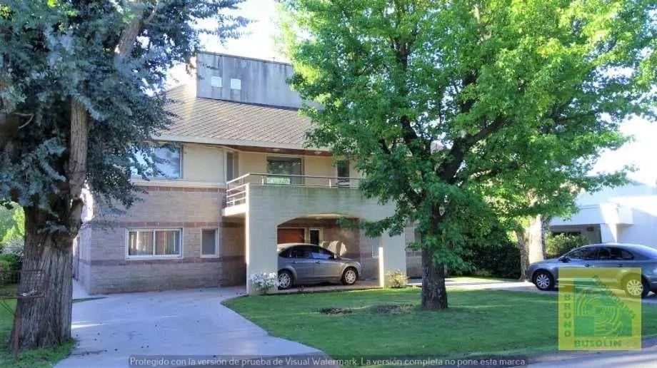 Casa En Venta En Tristán Suárez