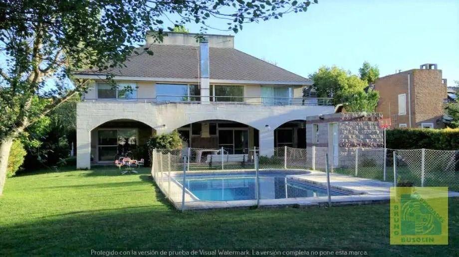 Foto de Casa En Venta En Tristán Suárez, imagen 1