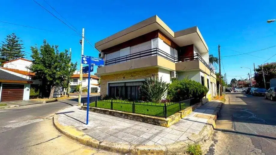 Casa En Venta En Ramos Mejia Sur 4