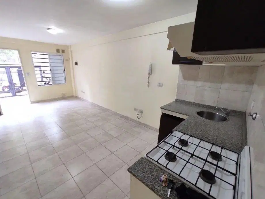Departamento En Venta En Ciudadela 4