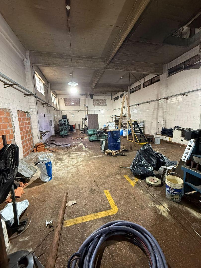 Foto de Galpon de mas de 700m2 de hormigon, imagen 1