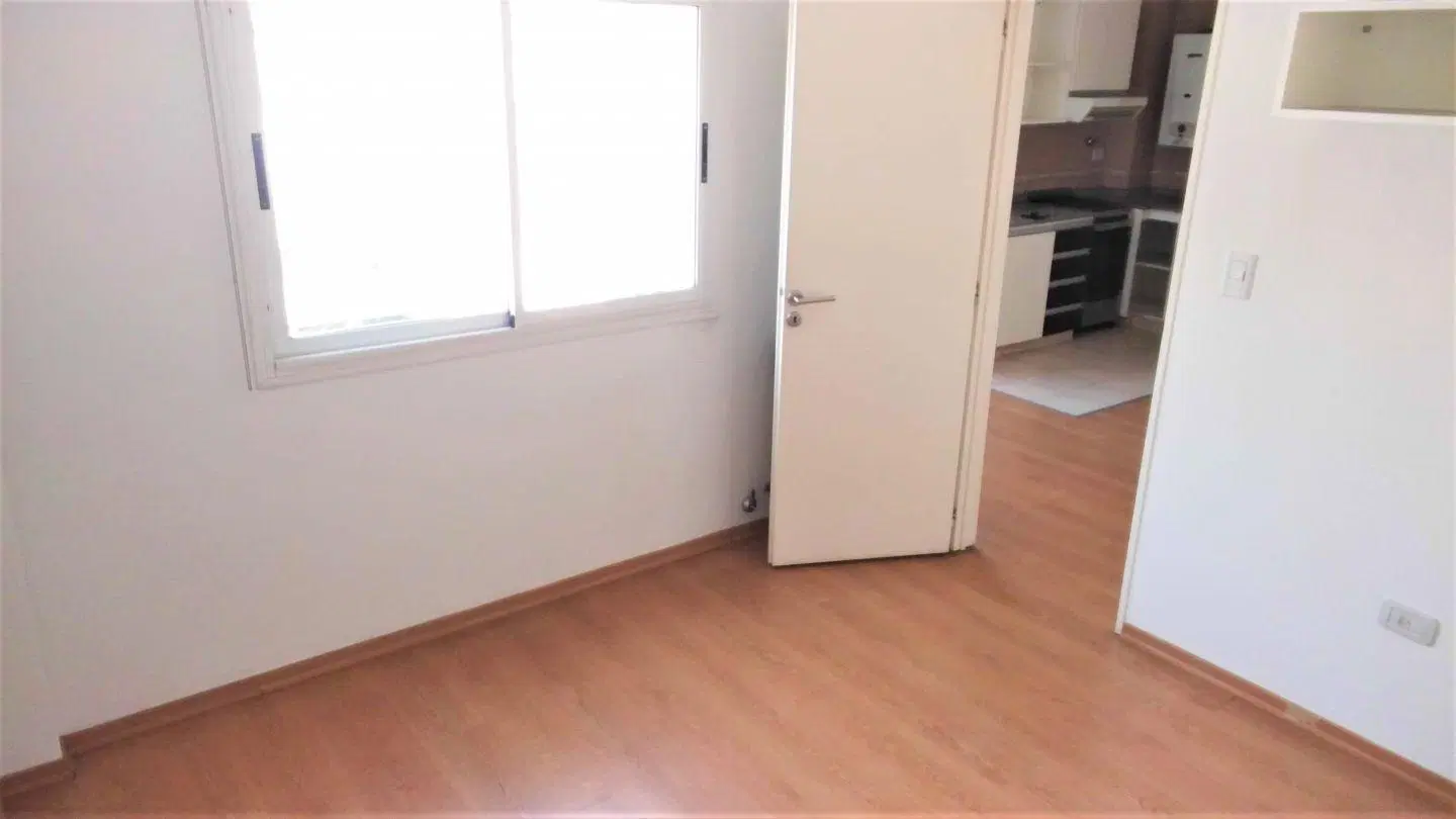 Departamento 2 ambientes. | belgrano al 200 4