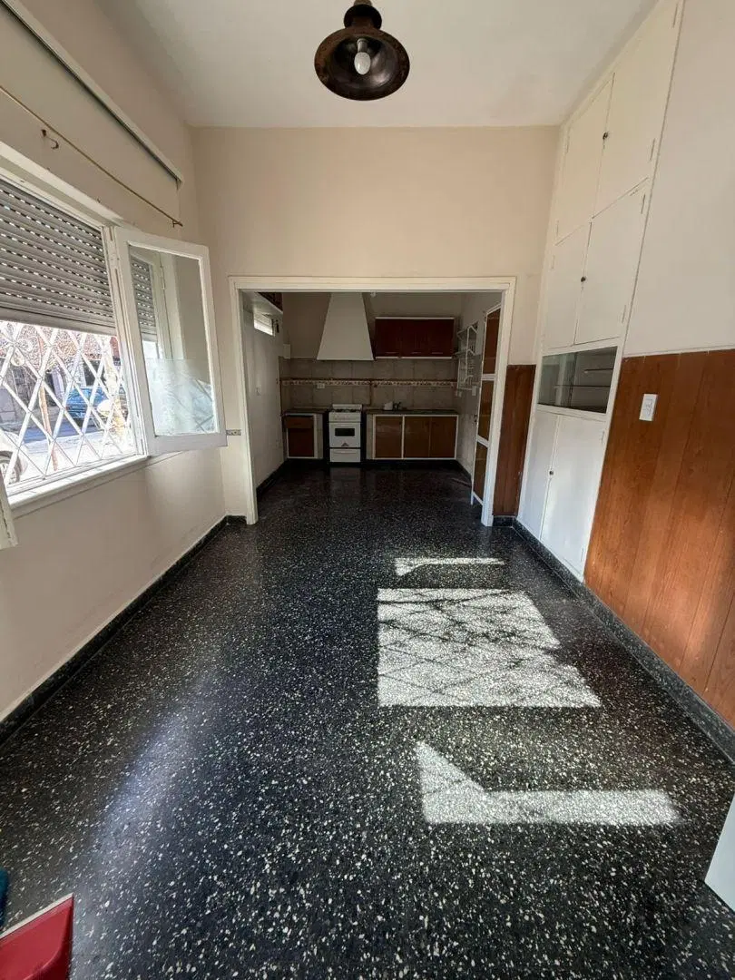 Gran Ph tipo casa en ciudadela a metros de 2da Rivadavia. 5