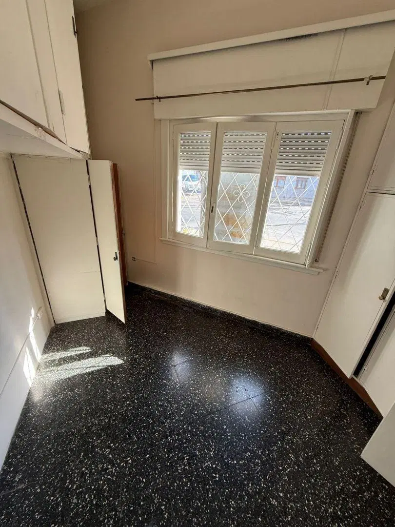 Gran Ph tipo casa en ciudadela a metros de 2da Rivadavia. 4