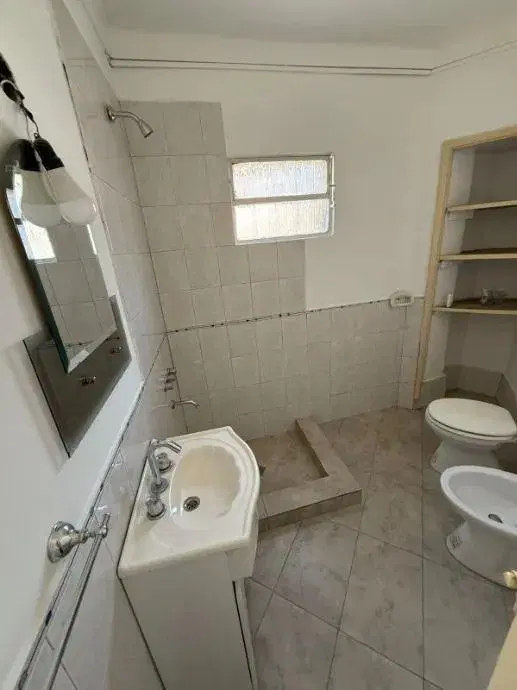 Casa Ph En Alquiler En Ramos Mejia Sur 3 ambientes + cochera 8
