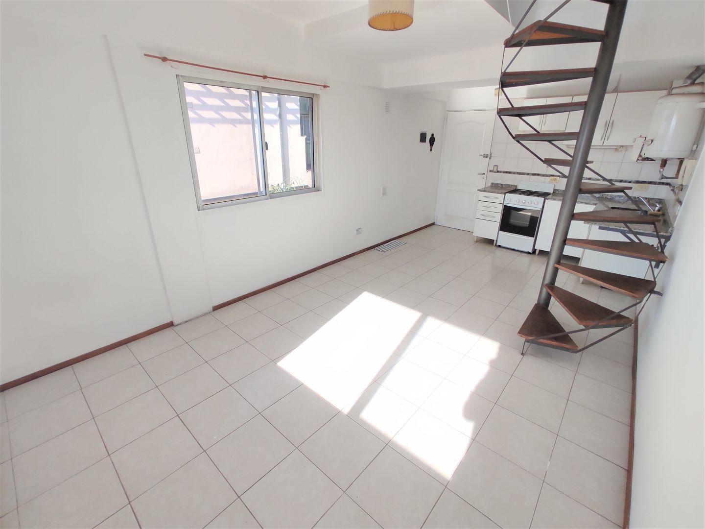 Foto de Departamento 2 ambientes. | Oro al 1000, imagen 3