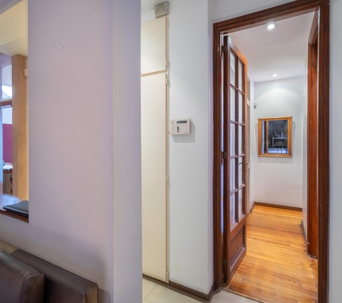 Casa en Lote Propio en Venta - 5 Ambientes - Cochera - Villa Pueyrredon Apto Credito 3