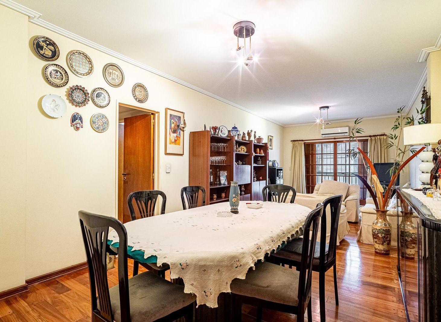 Departamento en Villa Urquiza en venta 5 ambientes
