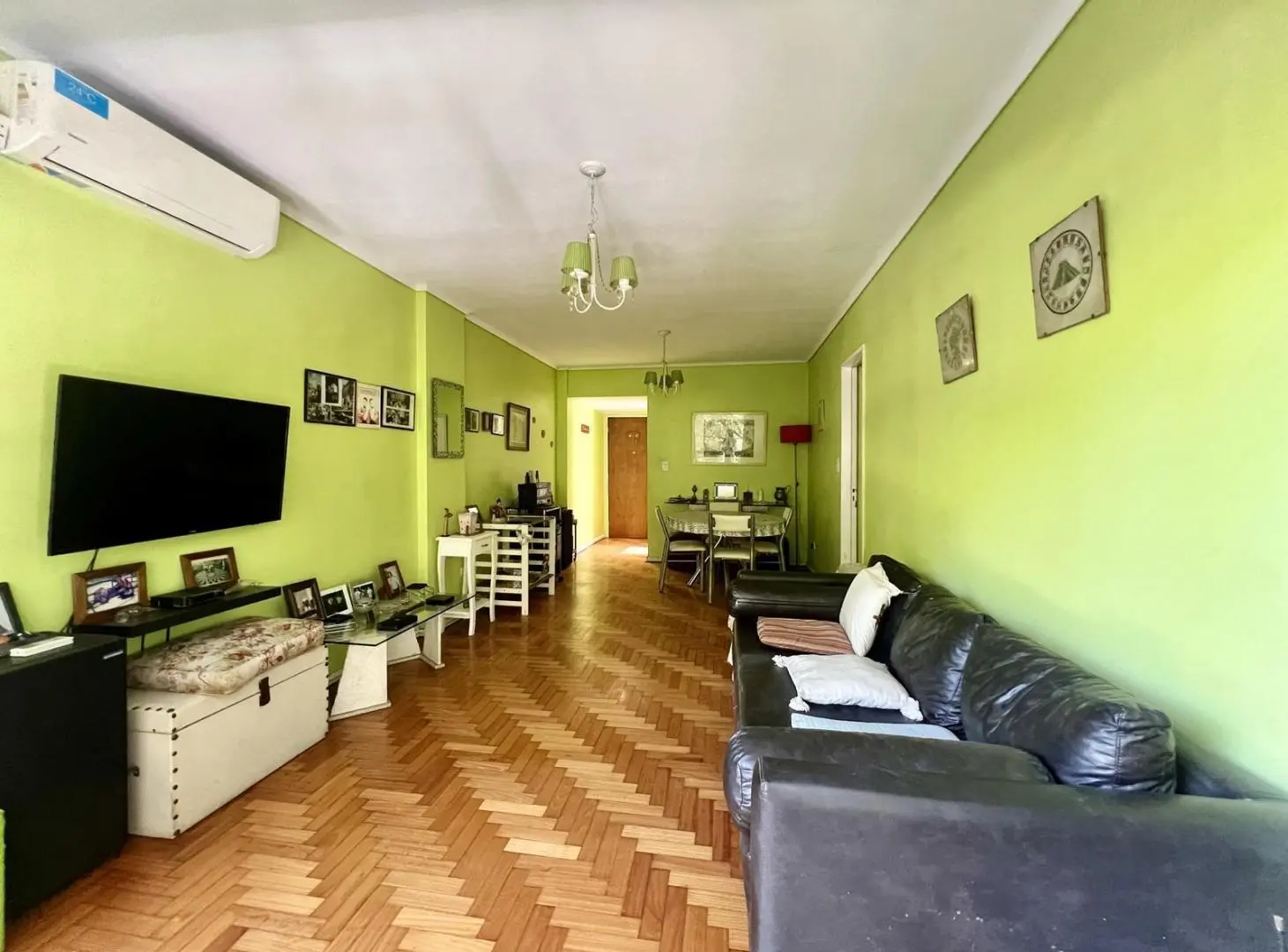 Oportunidad/Apto Crédito/ Depto 4 Ambientes/ 2 Baños/ Balcón Corrido Frente. 4