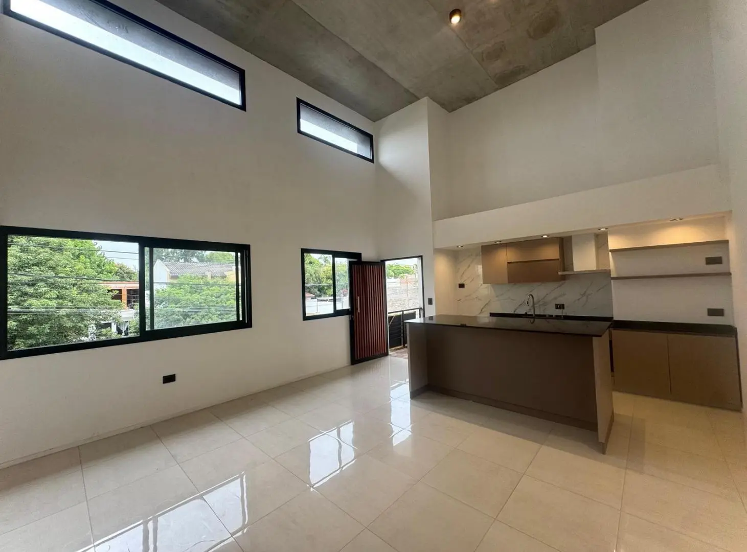 EN VENTA moderno Triplex 3 Ambientes a Estrenar con jardín y cochera, Villa Ballester 4