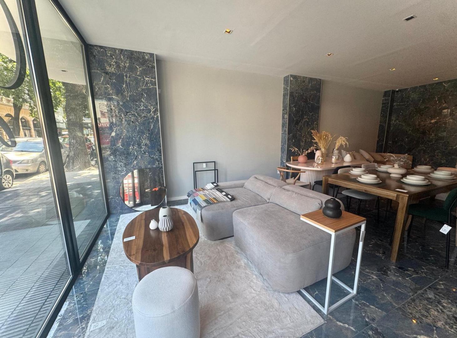 Foto de EN ALQUILER excelente LOCAL COMERCIAL en pleno Palermo Hollywood /, imagen 2