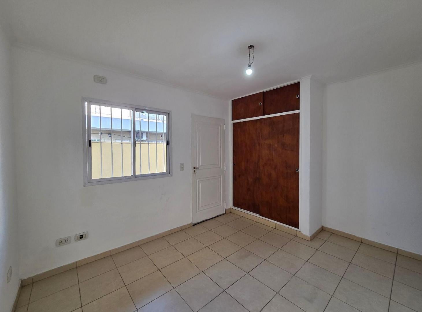 Foto de ALQUILER DEPARATAMENTO 2 AMBIENTES EN JOSE C PAZ - BAJAS EXPENSAS, imagen 3