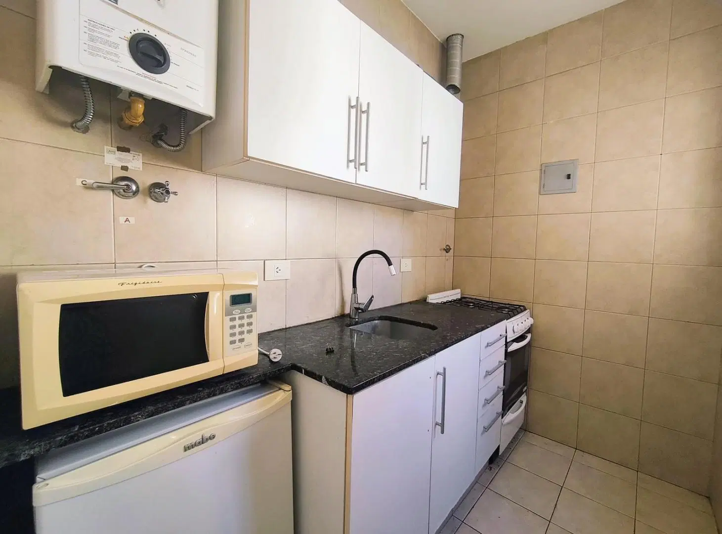2 ambientes en venta | Muy luminoso | Último piso | Tucumán 440 – Microcentro. 3