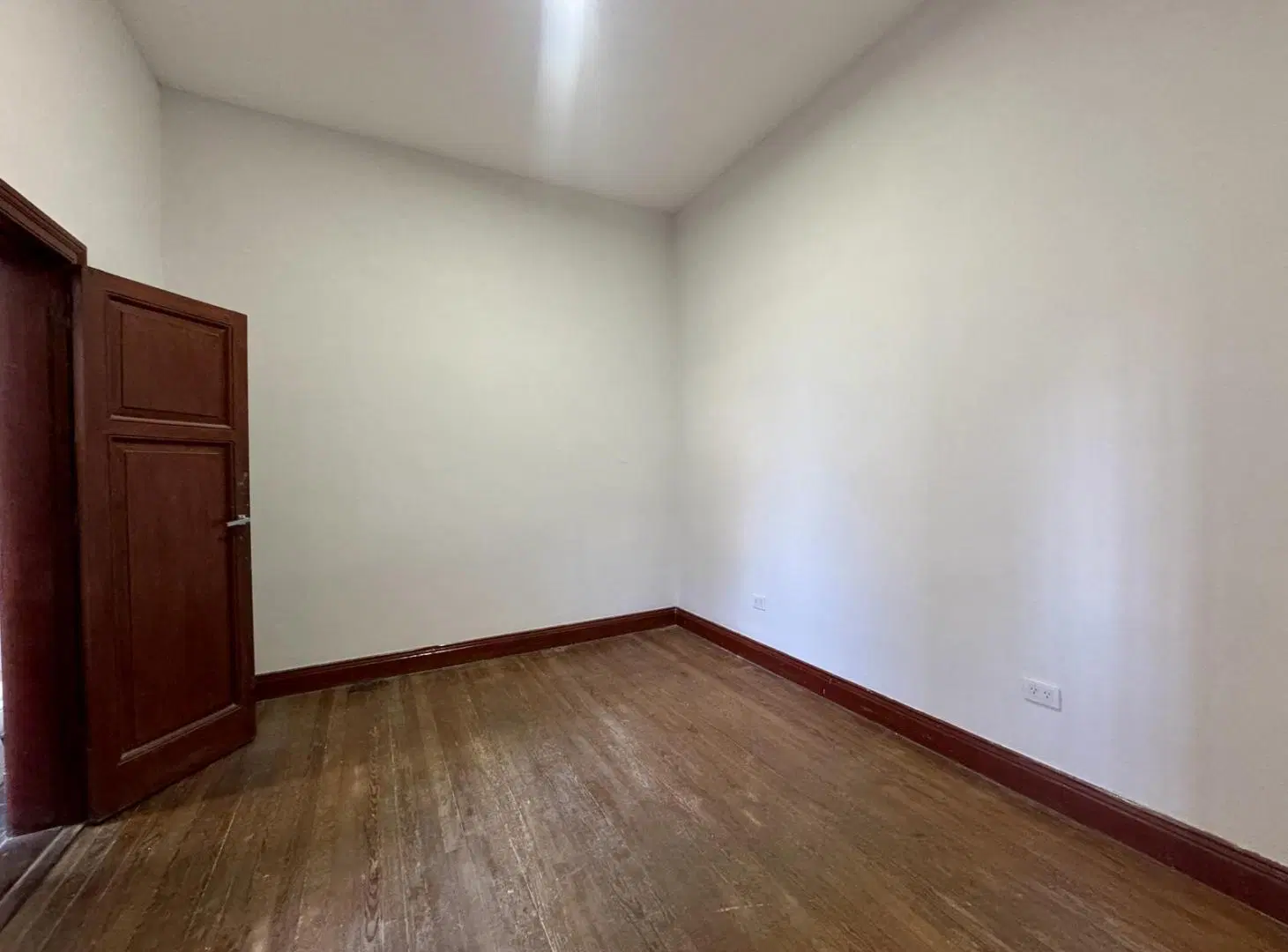 Oportunidad/ Ideal para Deposito Oficina/ Zona Estratégica/Apto vivienda y Credito/Once. 4