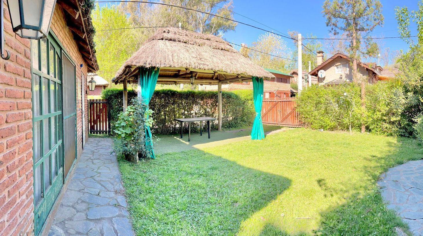 Casa en VENTA en Country Mi Campo, Loma Verde, Escobar