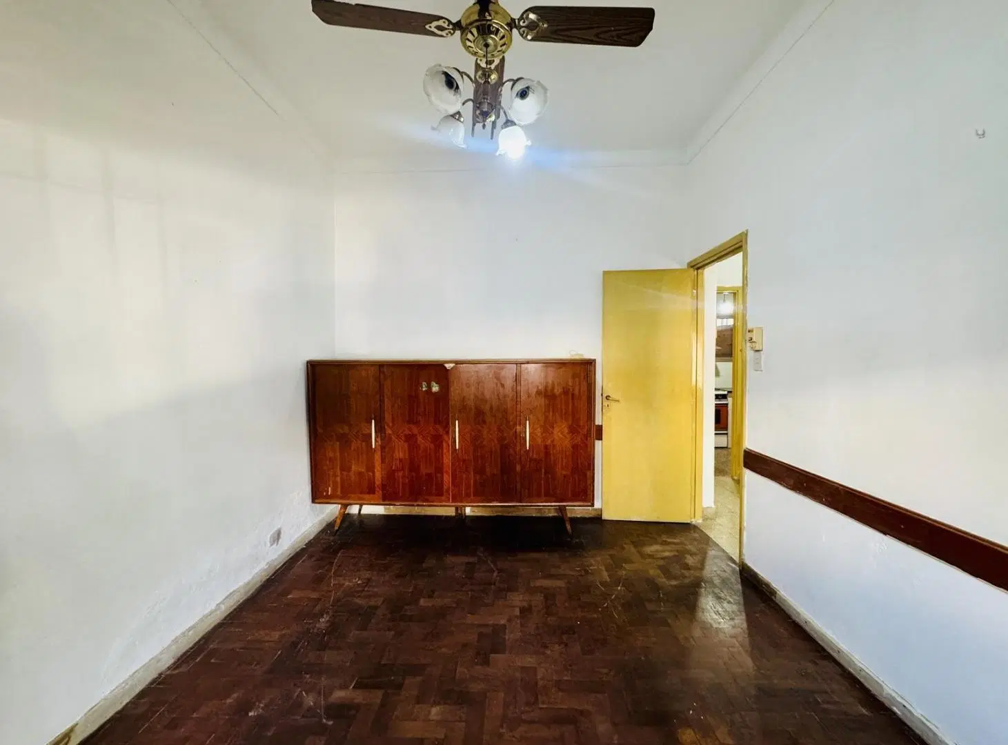 Alquiler PH al frente 3 Ambientes con Patio Semicubierto Sin Expensas Paternal 2