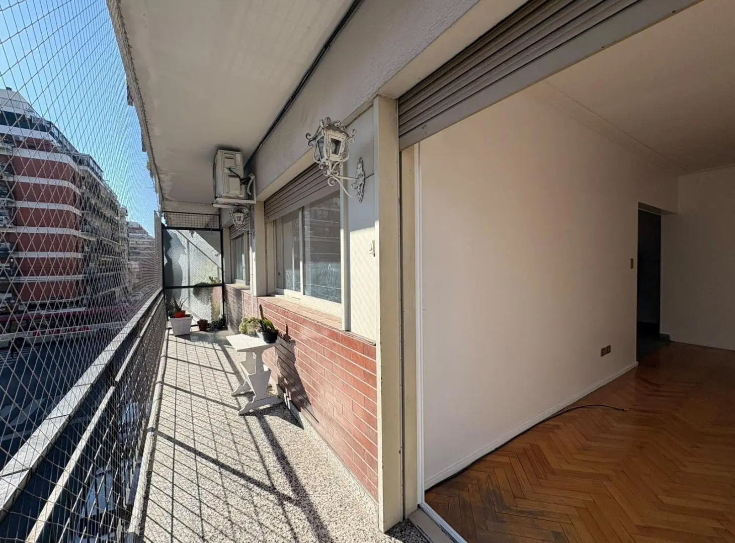 ALQUILER DEPARTAMENTO 3 AMBIENTES, AMPLIO CON BALCÓN CORRIDO, 73M23 TOTALES, PATERNAL 2