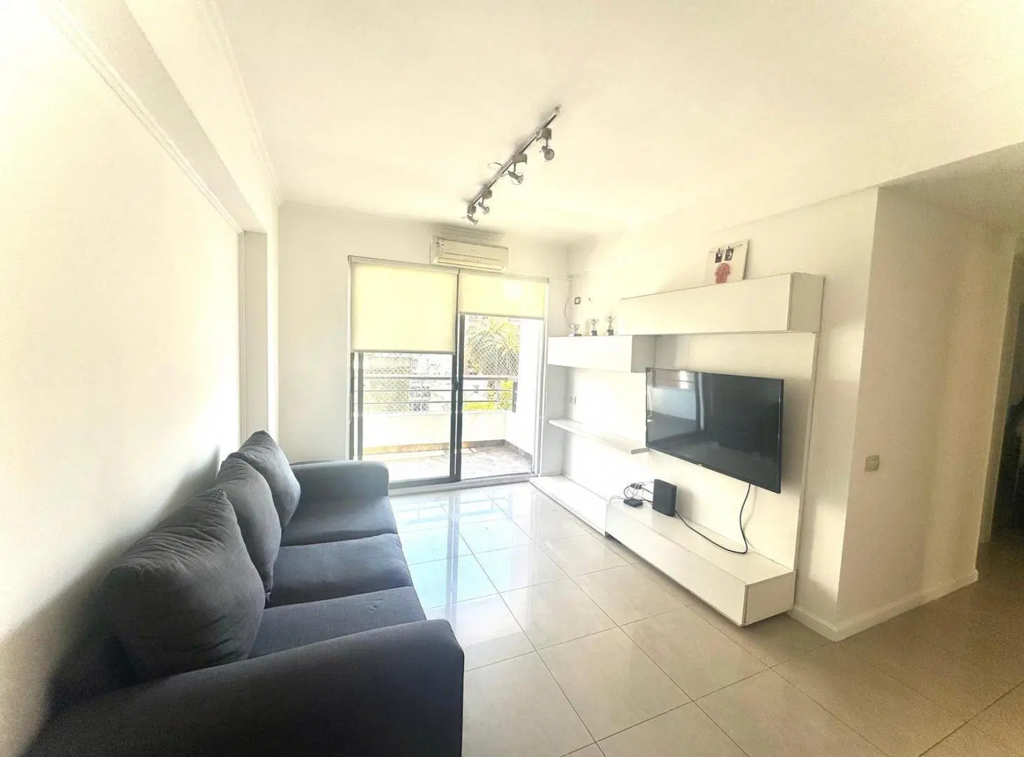 EN VENTA excelente Depto 3 ambientes con balcón, 2 baños y amenities en Belgrano- Piso alto 2