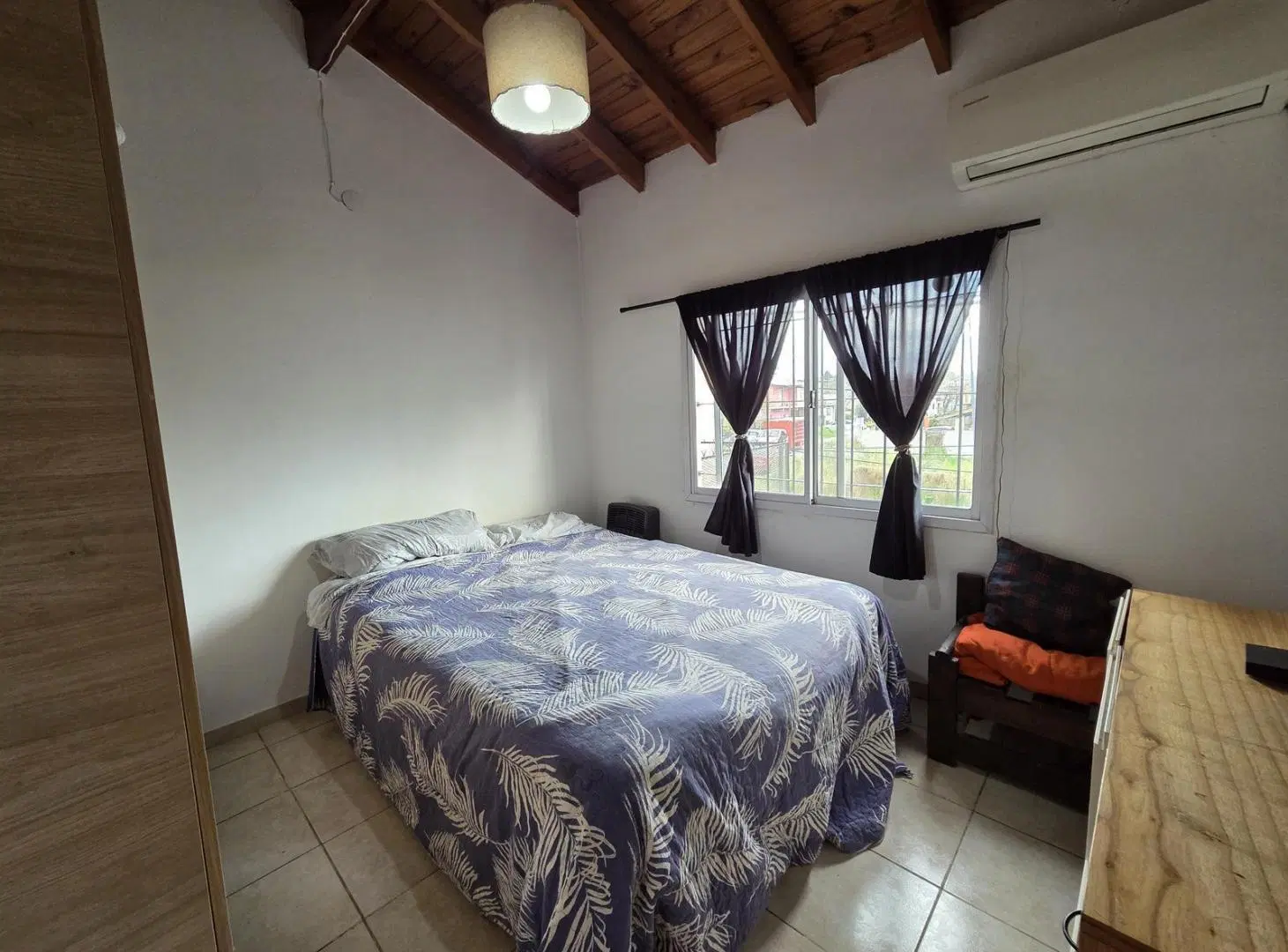 Alquiler Casa 3 ambientes con Playroom, Garage y Patio en José C Paz 4