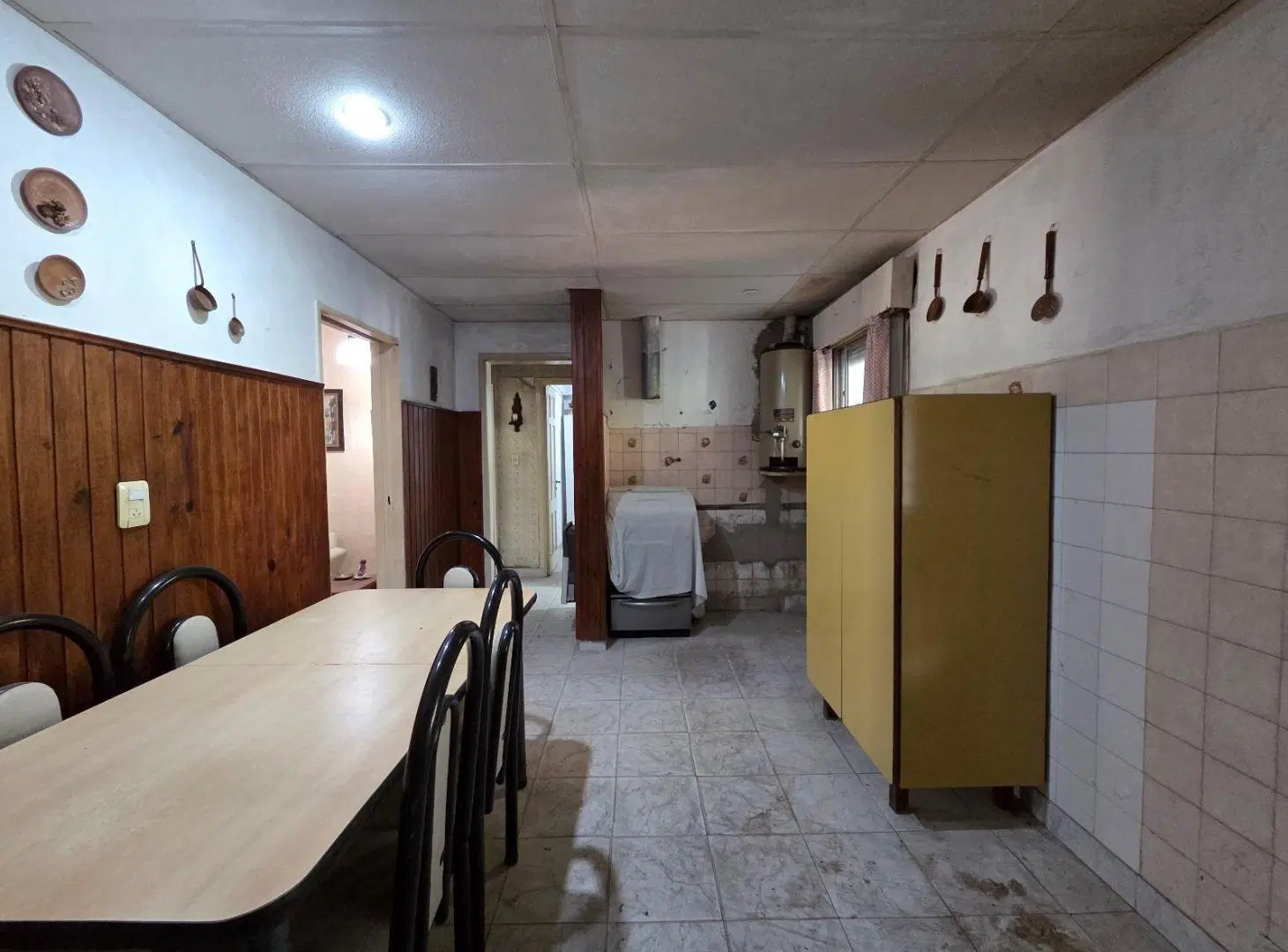Casa 3 ambientes con parque y galpón en Villa de Mayo 2