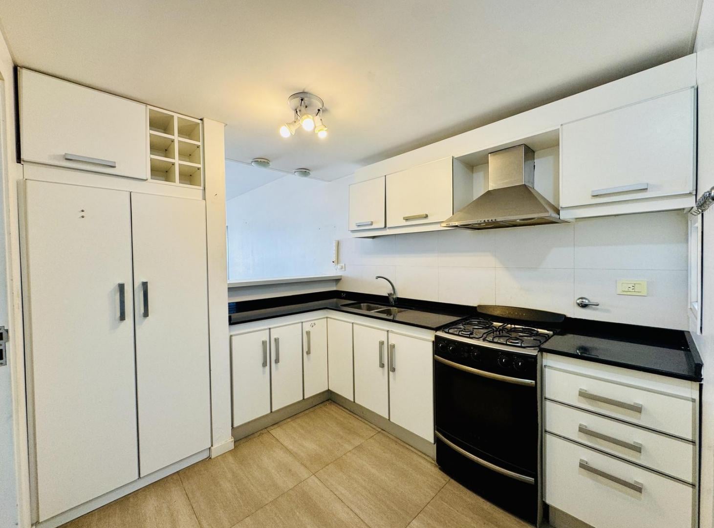 Foto de Venta Depto 3 Amb/ Balcon Vista Abierta/Baño en Suite/Vestidor/Cochera, imagen 4