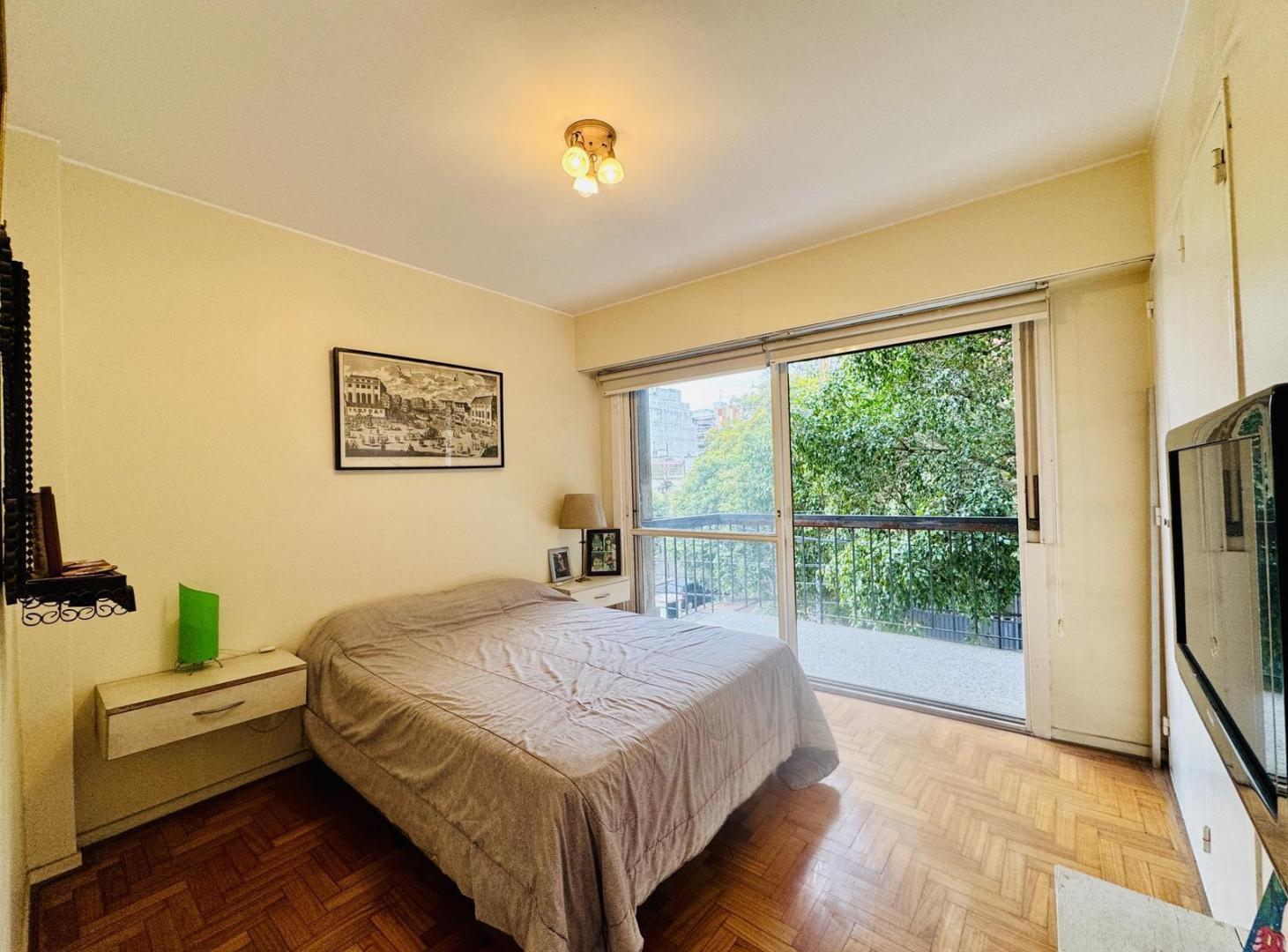 Foto de Venta Depto 4 Amb/ Apto Crédito/2 Baños / Balcón Corrido Frente/ Bajas, imagen 2