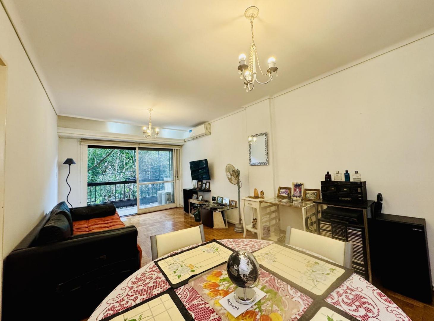 Foto de Venta Depto 4 Amb/ Apto Crédito/2 Baños / Balcón Corrido Frente/ Bajas, imagen 3