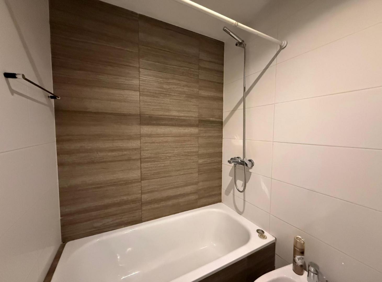 Foto de Departamento 3 ambientes en Belgrano/Colegiales en ALQUILER - Pileta, imagen 1