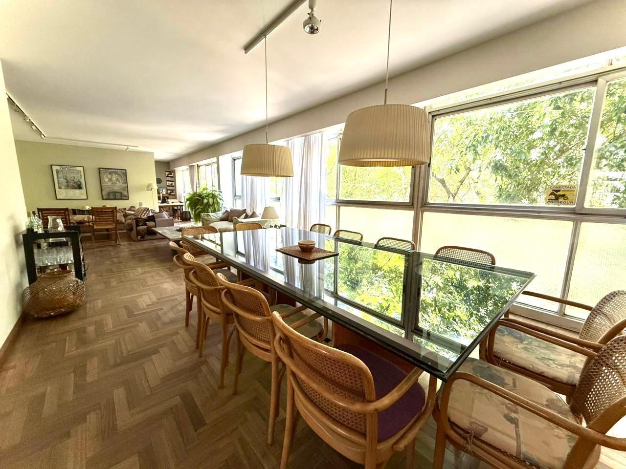 Foto de EN VENTA excelente 5 ambientes con Cochera y balcón - Nuñez, imagen 2