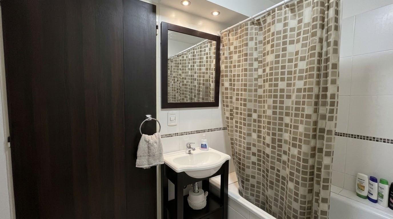 Foto de Venta Monoambiente-Balcon- Pileta-Sum-Gimnasio-Laundry- Apto, imagen 2