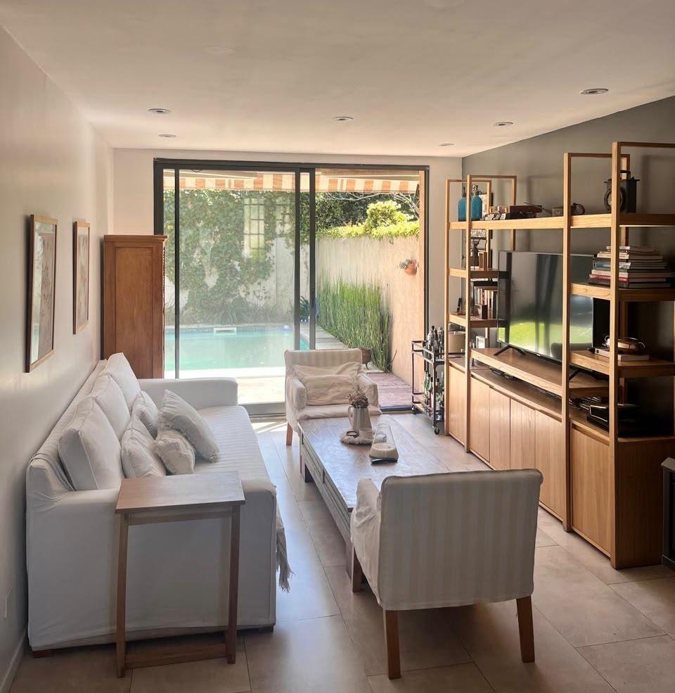 Foto de CASA EN VENTA EN SANTA RITA 5 AMBIENTES JARDÍN PILETA, imagen 3