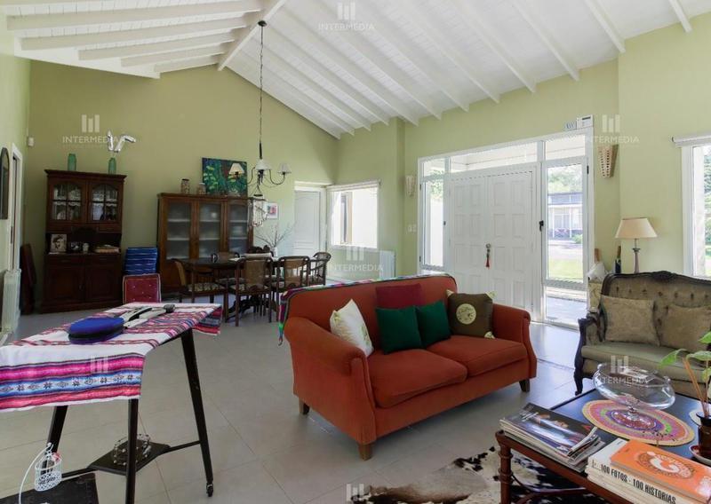 Foto de Casa en Alquiler Temporal con pileta ubicado El Aromo - Escobar, imagen 3