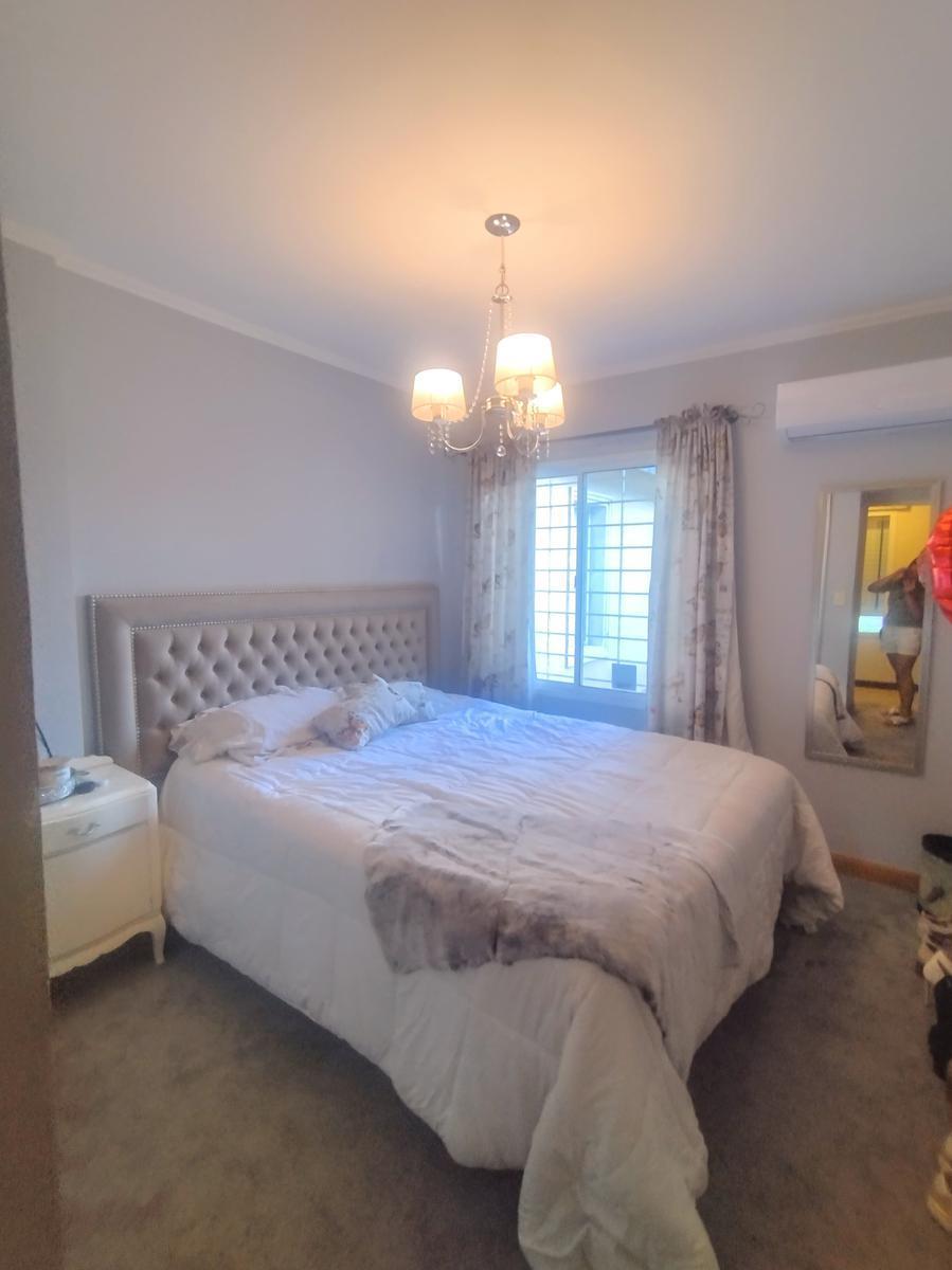 Casa en Venta 4 Dorm, en Hostal del Sol, Fisherton 3