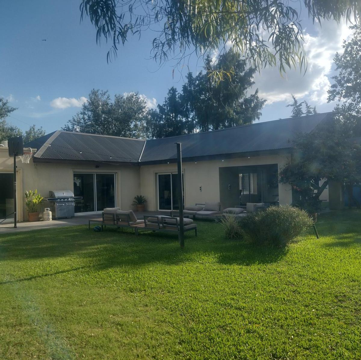 Casa en Venta 4 Dorm, en Hostal del Sol, Fisherton 5