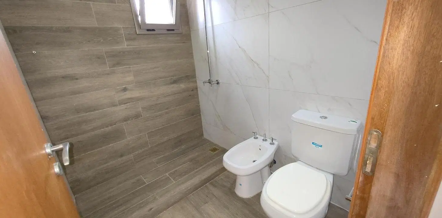 Casa de 3 dorm. pileta - San Eduardo - Fisherton 5
