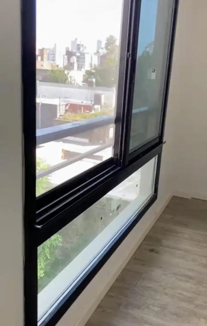 Departamento moderno en alquiler , 1 dormitorio zona Rep. de la Sexta 3