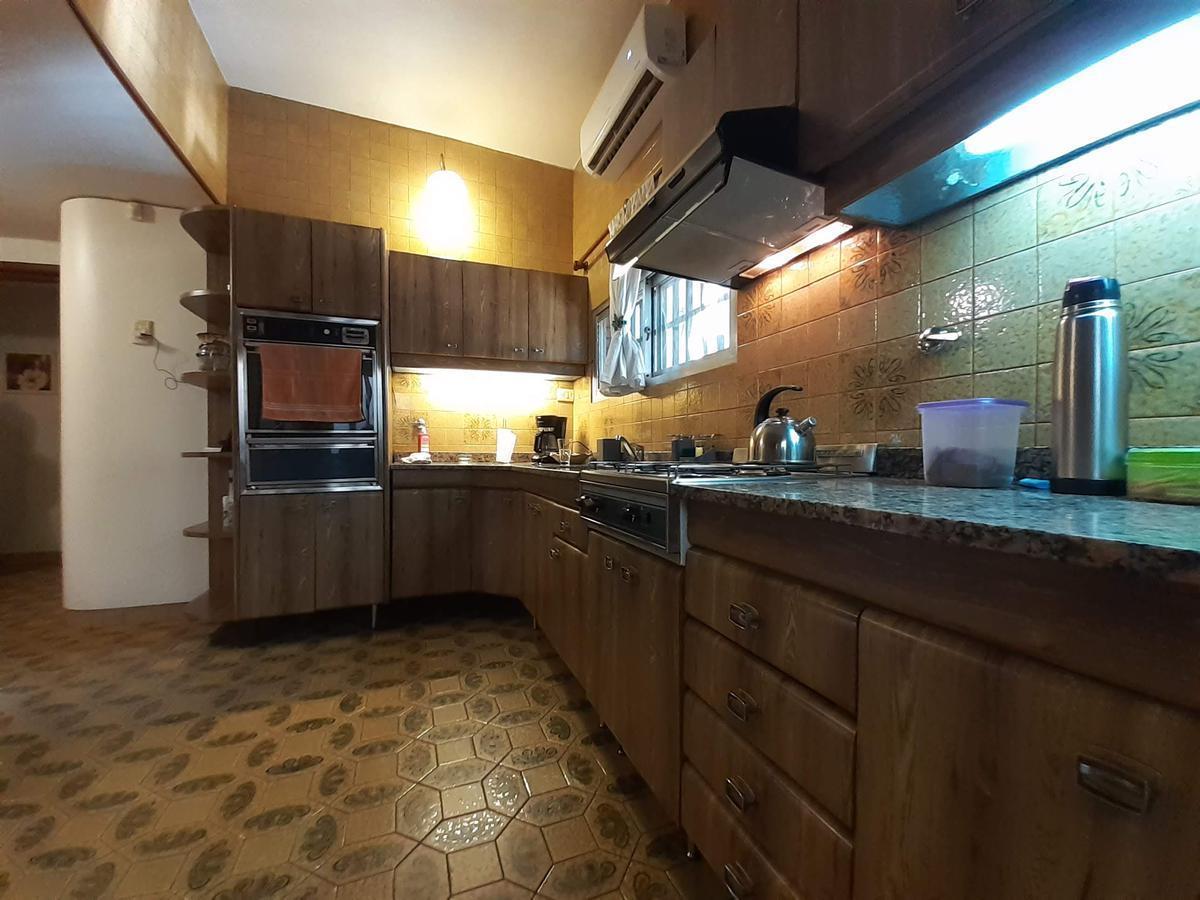 Foto de Amplísima casa 3 Dormitorios en PH - Rosario, Roque Saenz Peña - Venta, imagen 2