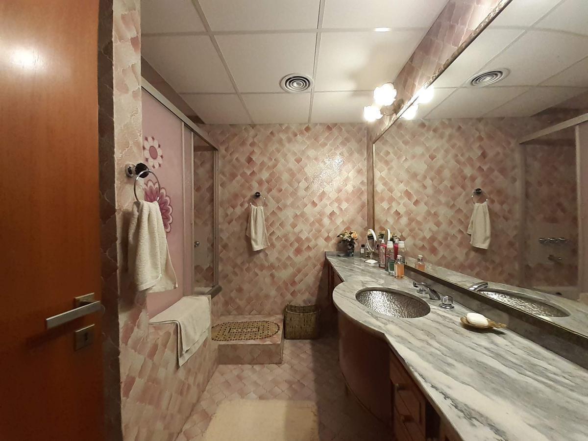 Foto de Amplísima casa 3 Dormitorios en PH - Rosario, Roque Saenz Peña - Venta, imagen 4