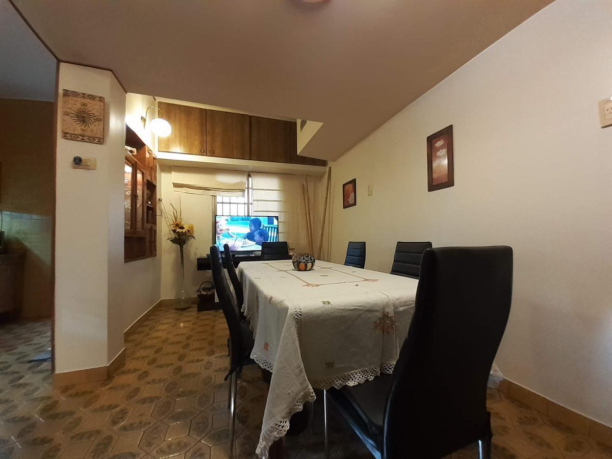 Foto de Amplísima casa 3 Dormitorios en PH - Rosario, Roque Saenz Peña - Venta, imagen 3