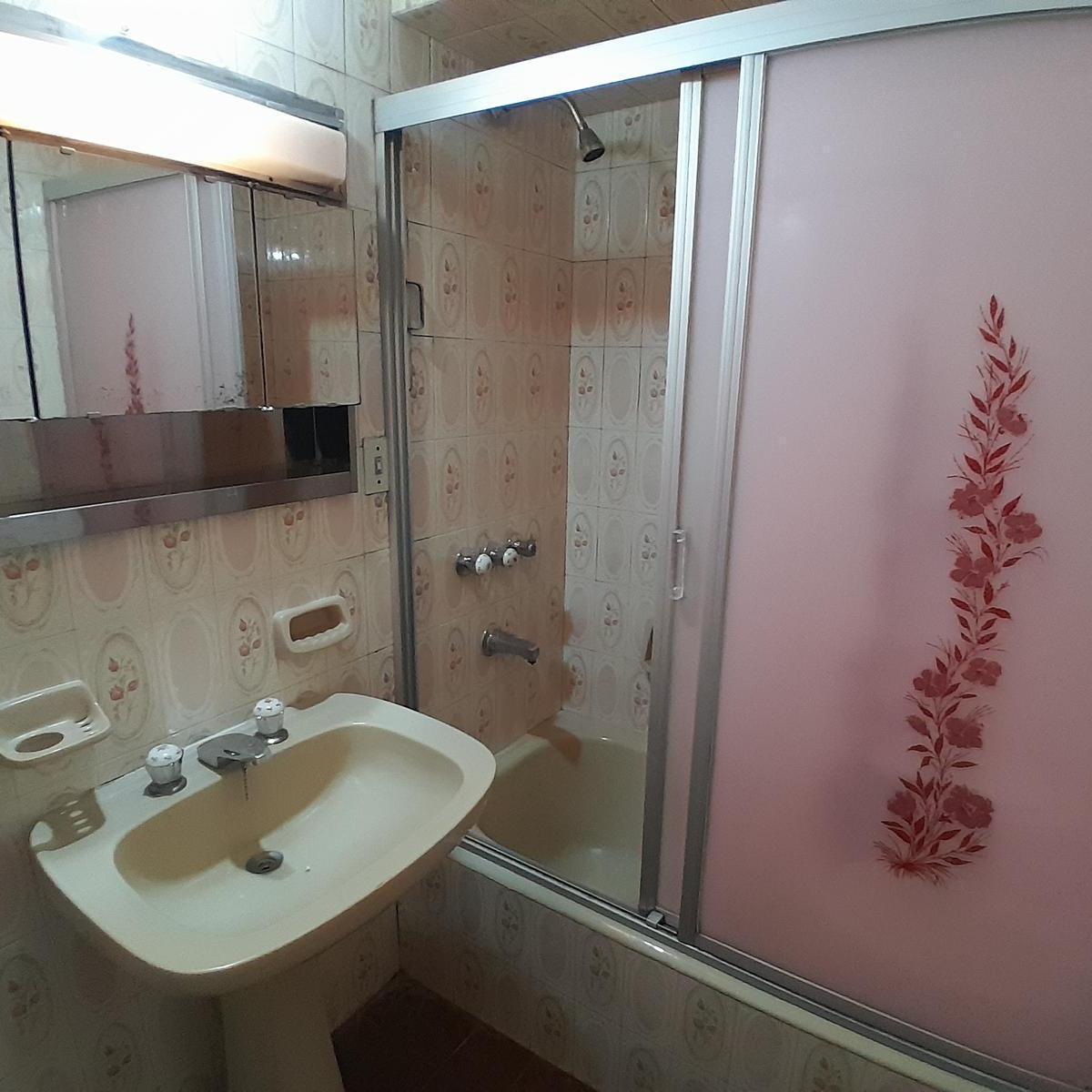 Foto de IMPORTANTE CHALET EN VENTA EN ROSARIO SUR, imagen 5