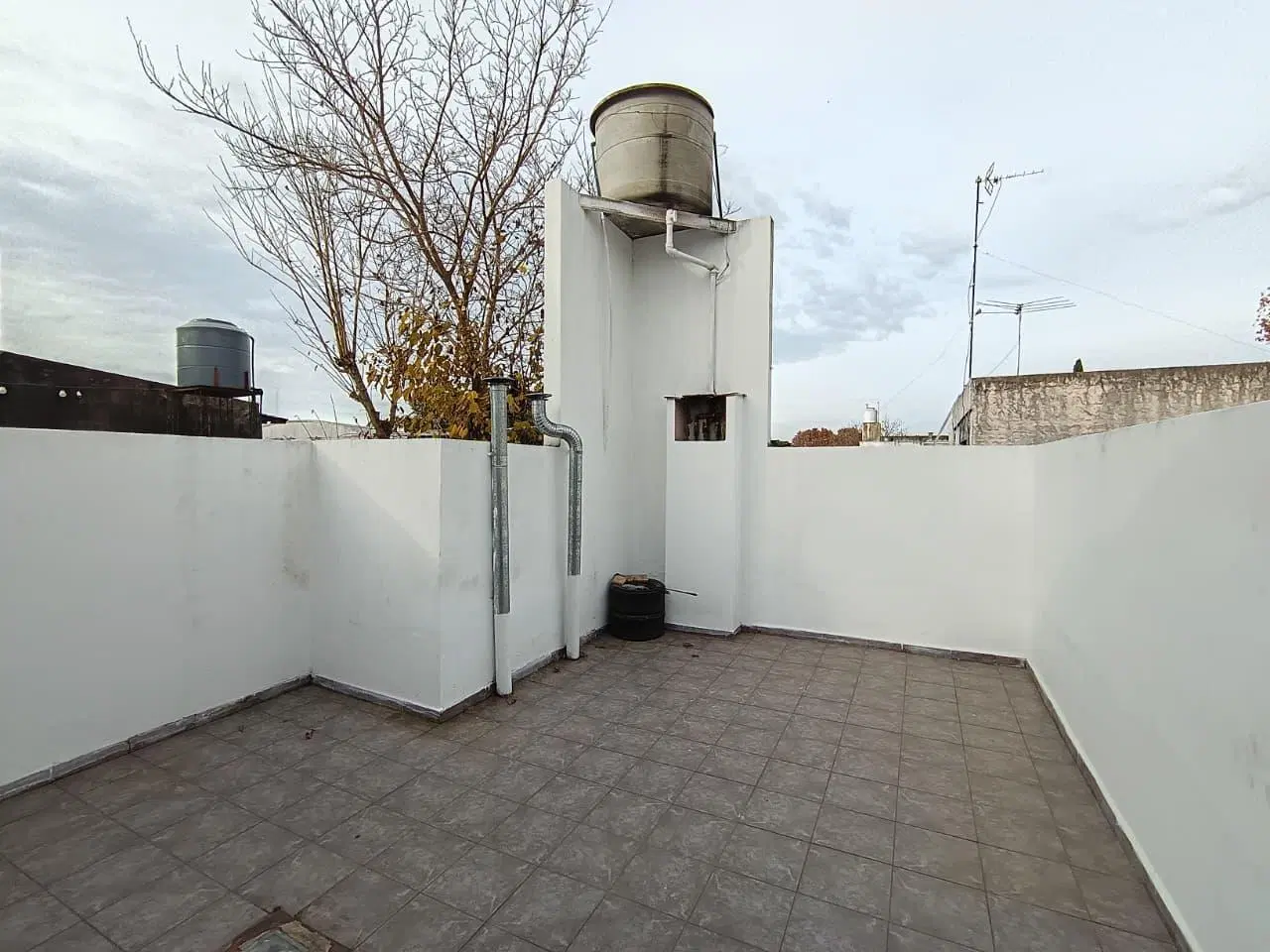 Departamento (USO COMERCIAL) 4