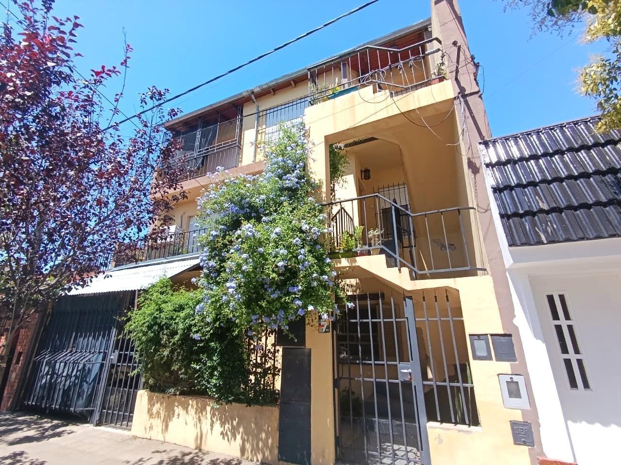Foto de PH - Rosario, imagen 1