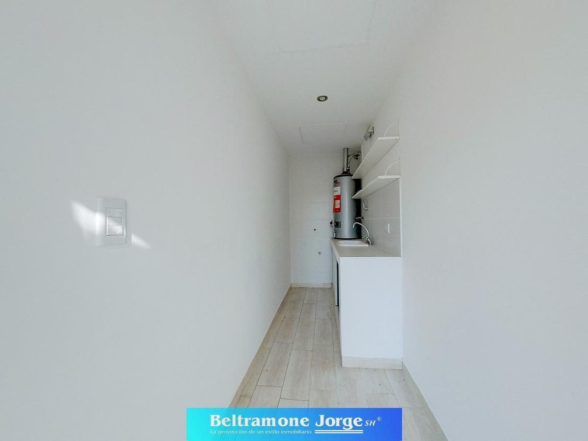 Foto de Importante casa a estrenar en venta de 4 dormitorios jardín. Con salida, imagen 2