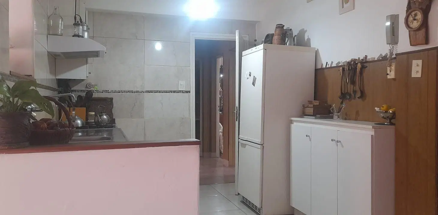 Casa en venta de 3 dormitorios, Cochera, patio. En La Florida lado Río. Lista para habitar 2