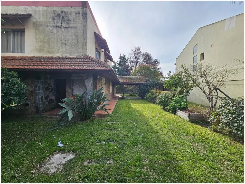 2 casas en venta en conjunto en Florida Río sobre un magnífico terreno de 800 m2 5