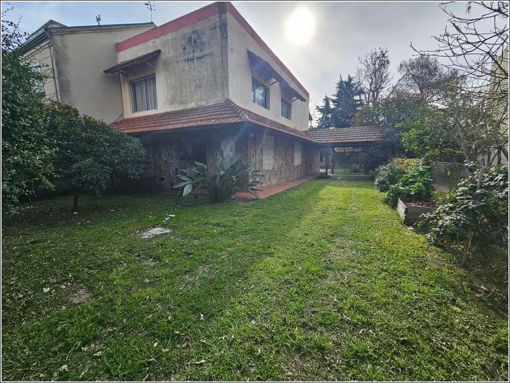 2 casas en venta en conjunto en Florida Río sobre un magnífico terreno de 800 m2 4
