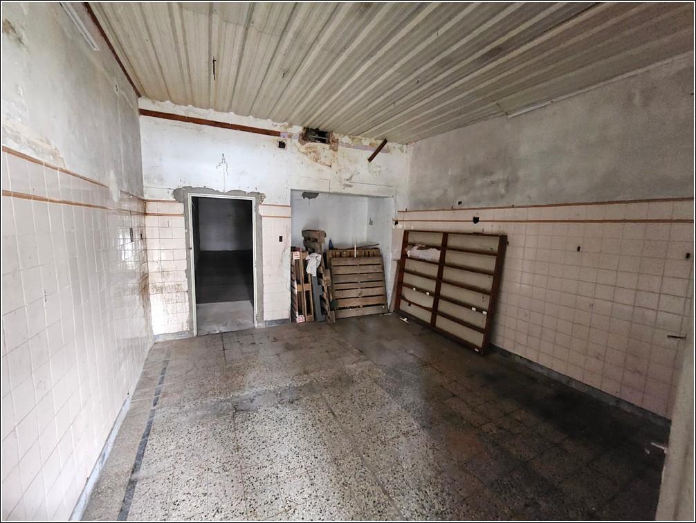 Foto de Local en alquiler de 120 m2 apto como depósito ubicado en Alberdi Río, imagen 3