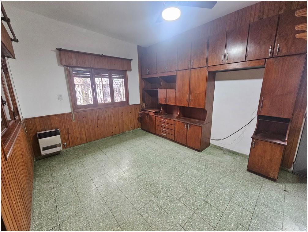 Foto de Casa en alquiler de 2 dormitorios con cochera La Florida Río. Impecable, imagen 3